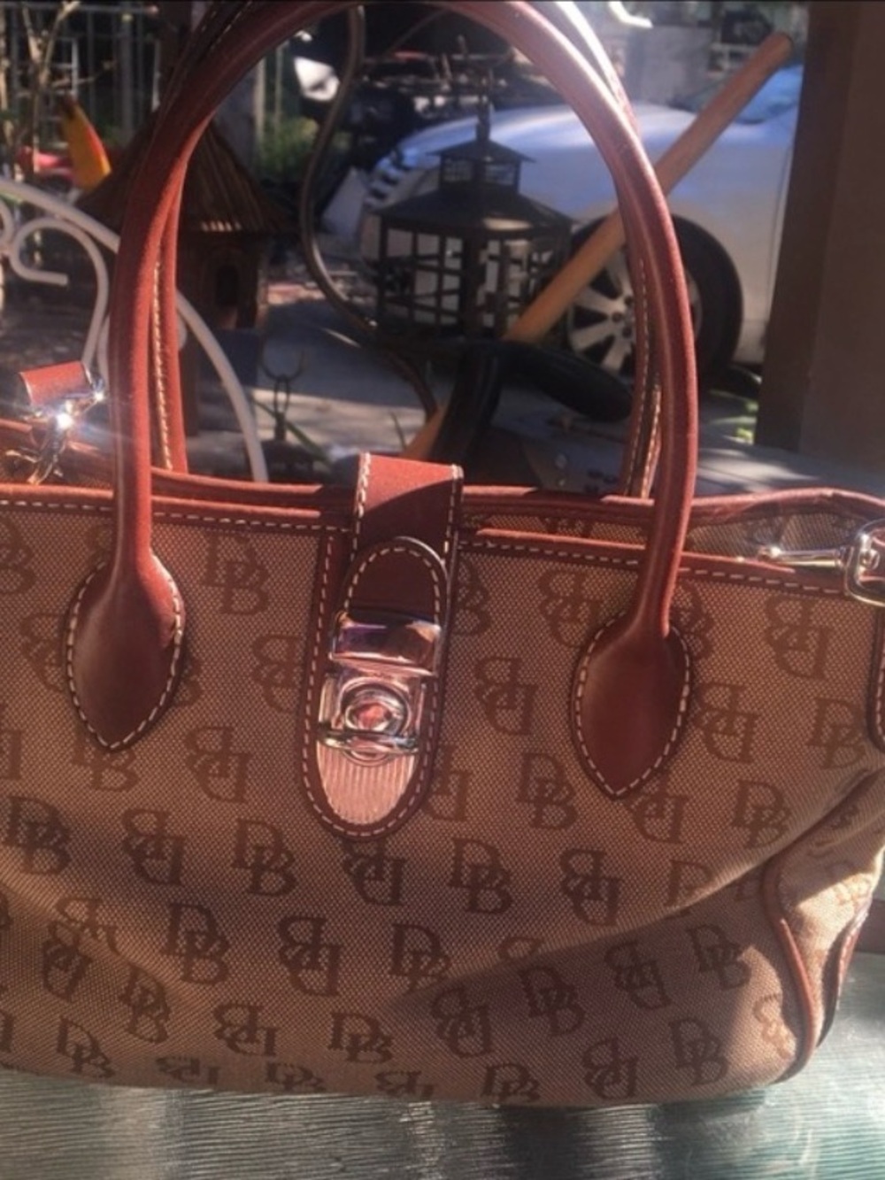 $5 STARTS! $5 - Ladies! It’s time for a Fun Game Show and a GREAT BAG!👛 - Picture 4 of 10